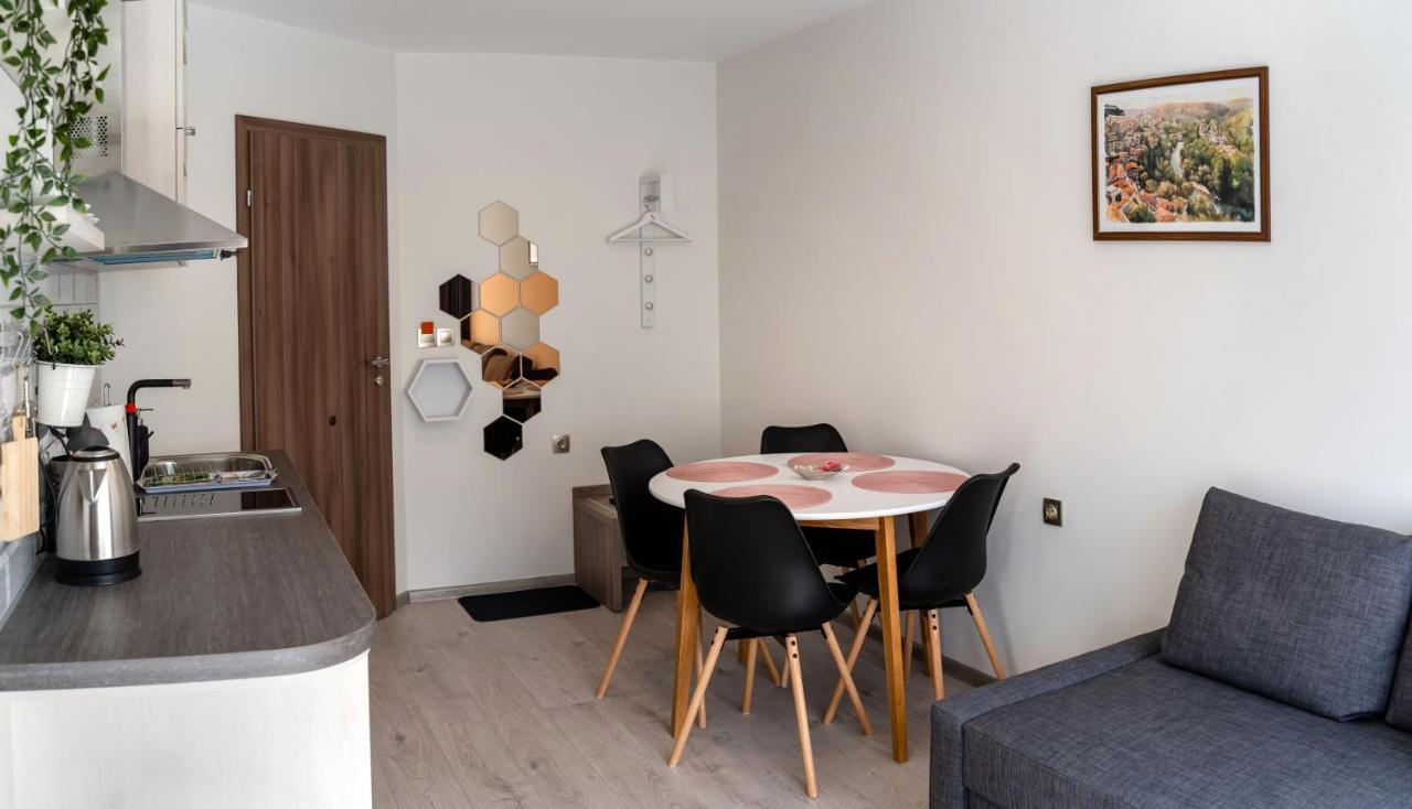 Guest Rooms Asenevtsi City Center Veliko Tărnovo Exterior foto